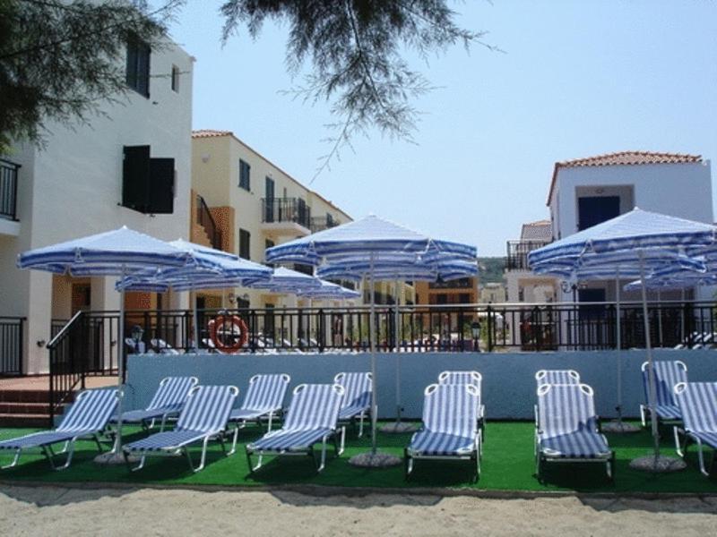 Agia Marina Margarita Beach Hotel מראה חיצוני תמונה