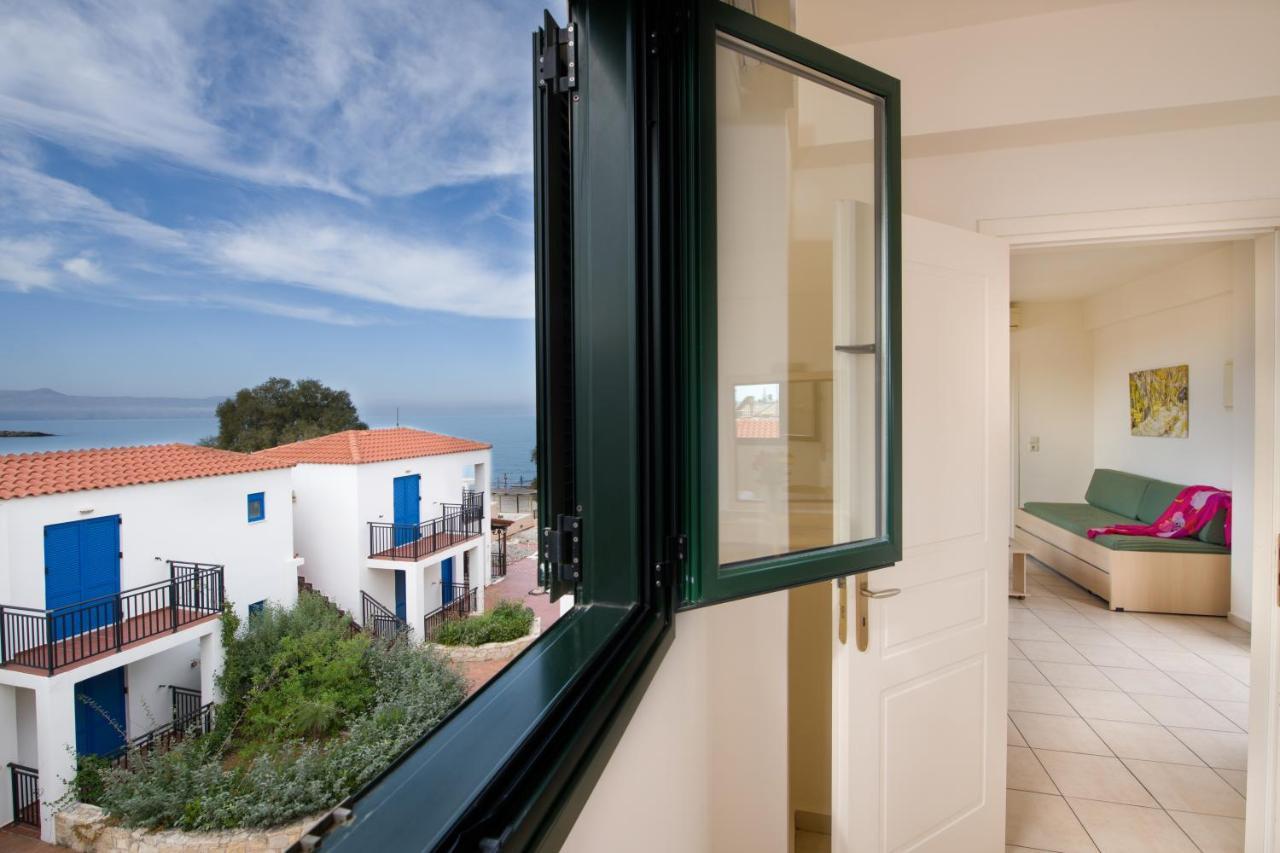 Agia Marina Margarita Beach Hotel מראה חיצוני תמונה