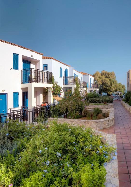 Agia Marina Margarita Beach Hotel מראה חיצוני תמונה