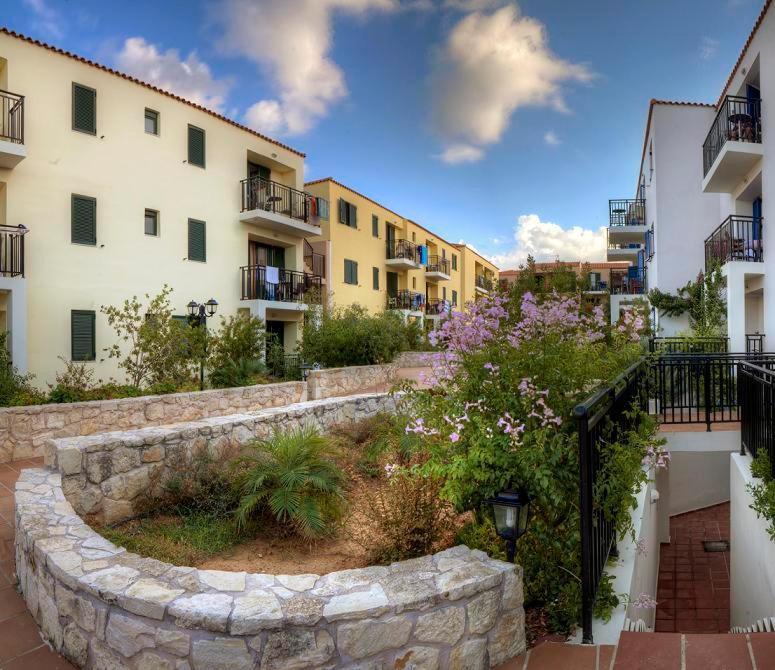 Agia Marina Margarita Beach Hotel מראה חיצוני תמונה
