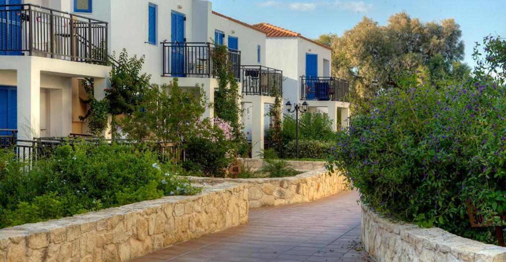 Agia Marina Margarita Beach Hotel מראה חיצוני תמונה